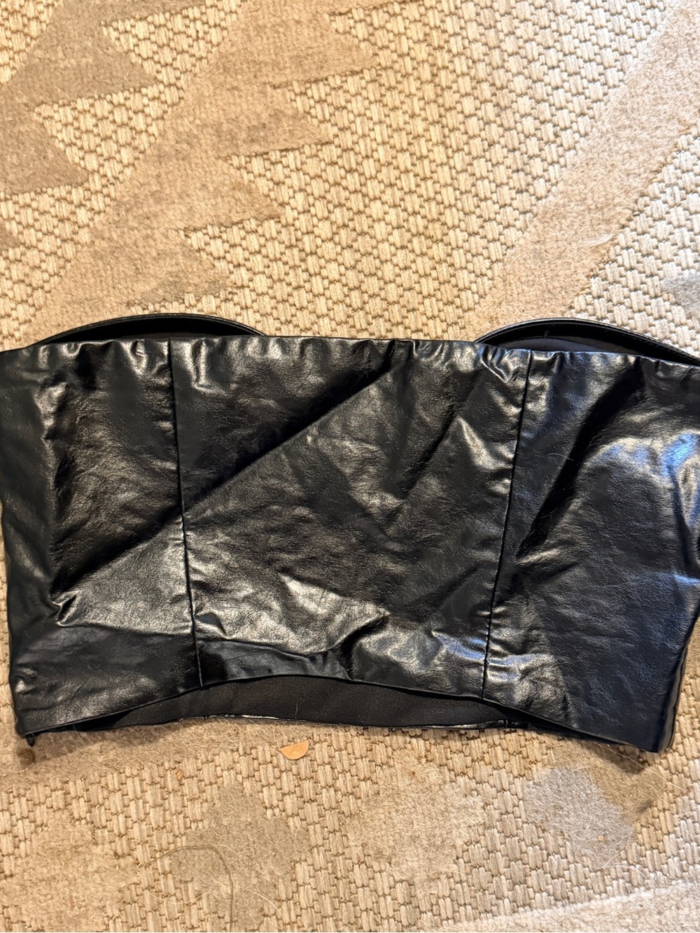 Grey Lab Los Angeles Black Cropped Faux Leather Bustier Top - Picture 2 of 5